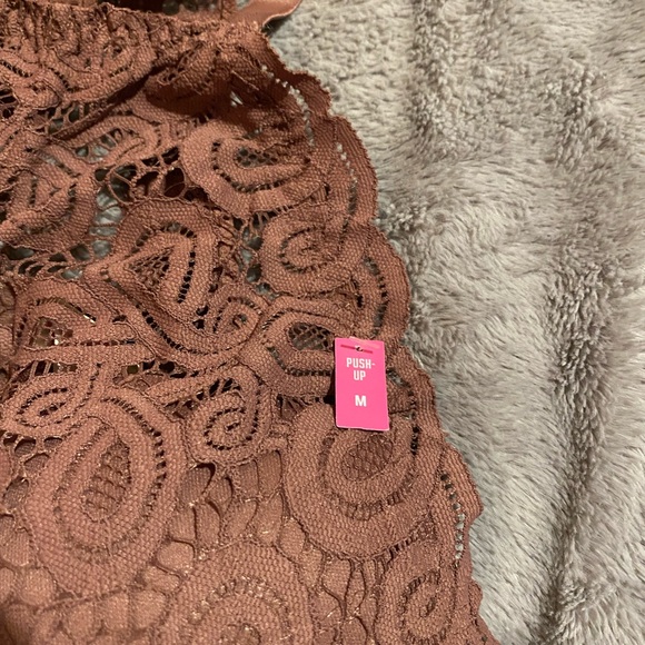 Lace Bralette from VS PINK - Picture 2 of 6